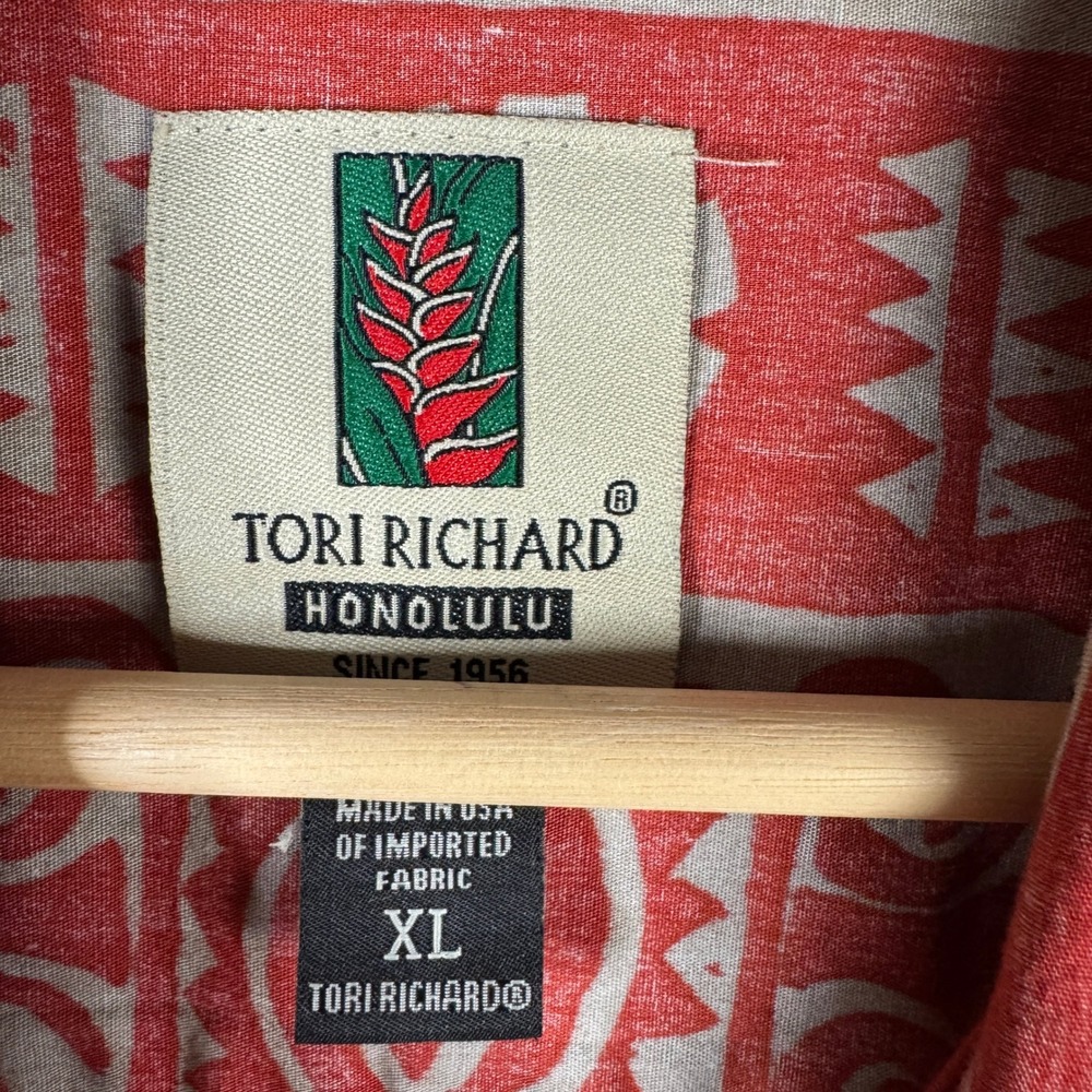 Tori Richard Mens XL Red Tribal Geometric Cotton Hawaiian Aloha Shirt 0500R 5506 - Picture 4 of 9
